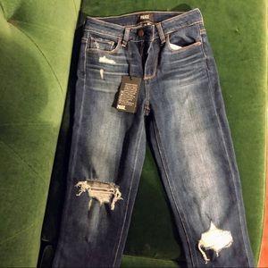 New Paige Hoxton Slim Jeans size 25
